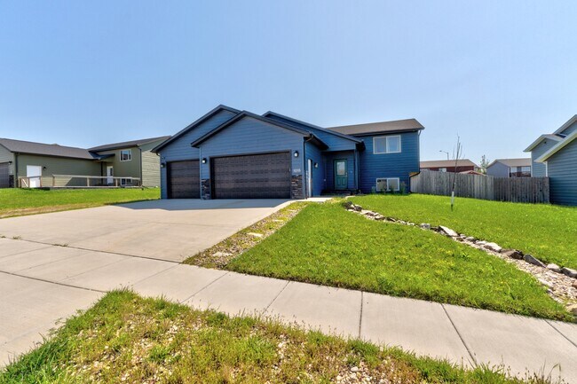 Foto del edificio - 1215 Kodiak Dr