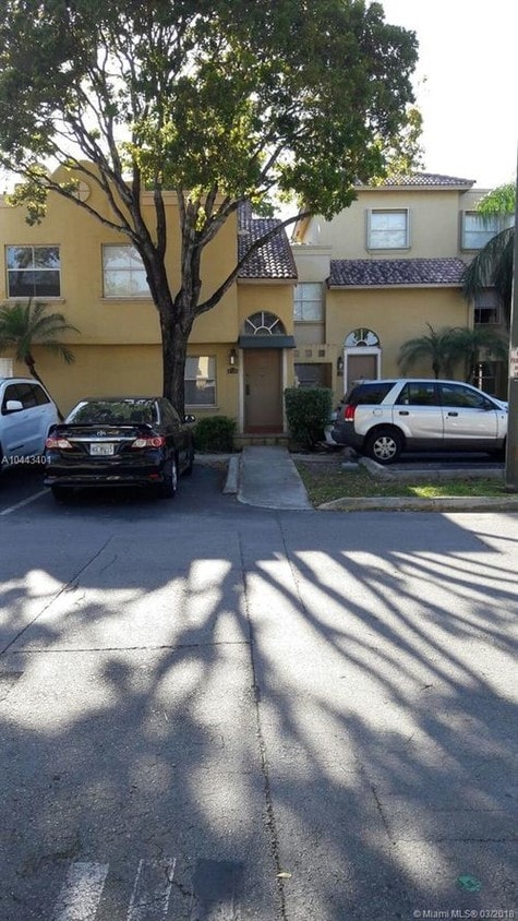 Primary Photo - 4724 NW 97th Ct
