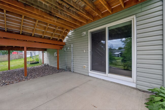 Foto del edificio - 5072 Cannon Ln NW