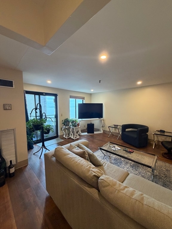 Building Photo - 376 Ocean Ave