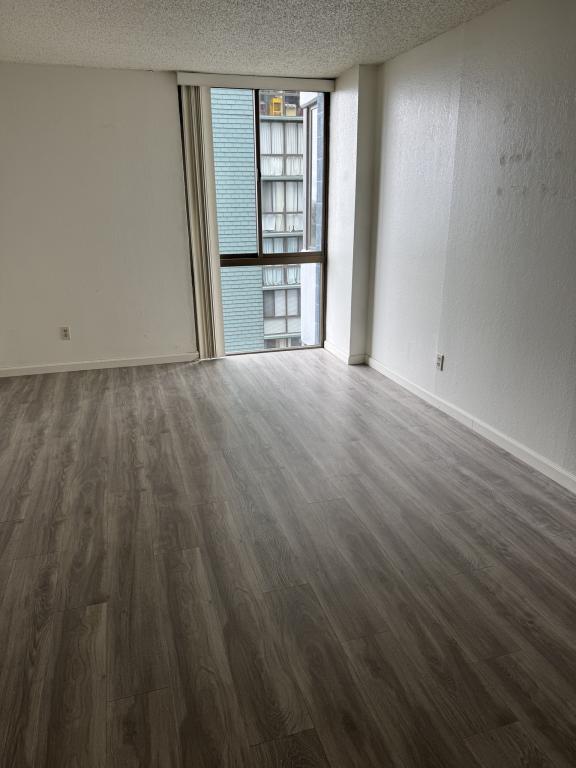 Foto del edificio - 555 Pierce St
