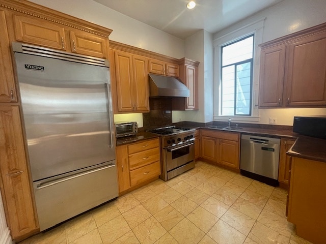Primary Photo - 985 Filbert St