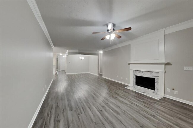 Foto del edificio - 1975 Sterling Creek Ct