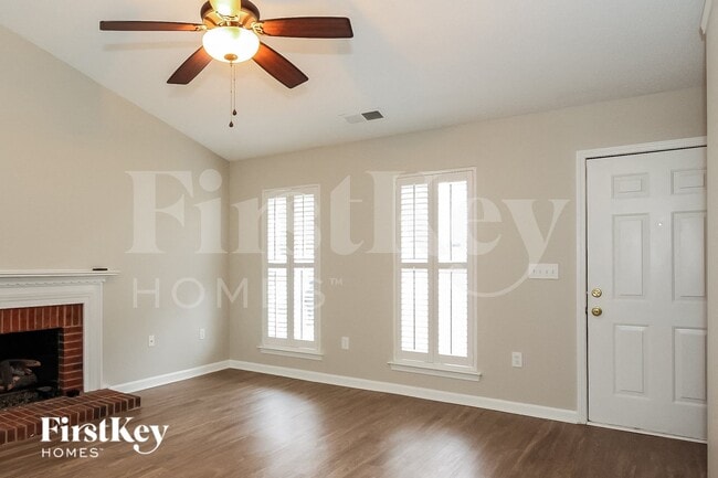 Building Photo - 16126 Amber Field Dr