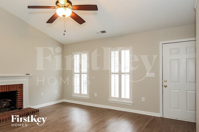 Foto del edificio - 16126 Amber Field Dr