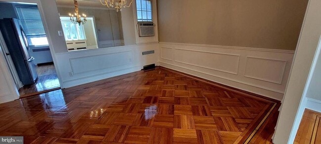 Foto del edificio - 3419 Oakmont St