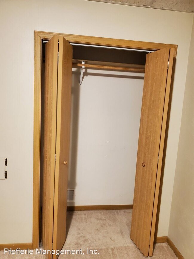 Foto del edificio - 3 br, 2 bath House - 1403 Manitowoc Road