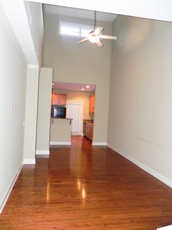 Building Photo - 6303 Grove Estates Ter