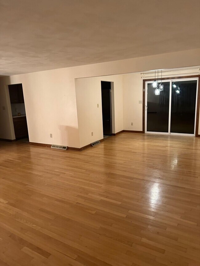 Foto del edificio - 4152 Marietta Dr