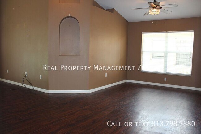 Building Photo - 7302 Parkersburg Dr