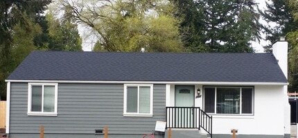 Building Photo - 17517 10th Ave NE