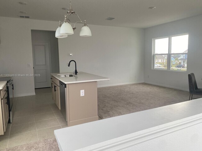 Foto del edificio - 2952 Embark Trl