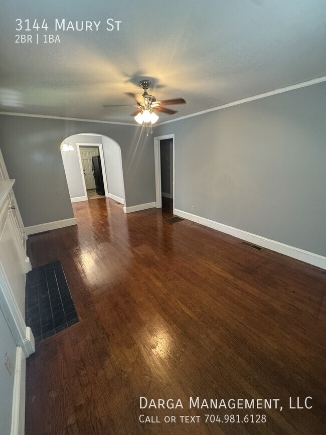 Foto del edificio - 3144 Maury St