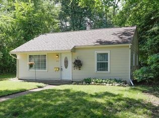 Primary Photo - 445 Oakhurst Ave