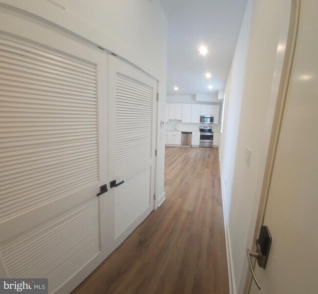 Foto del edificio - 6202-4 Germantown Ave