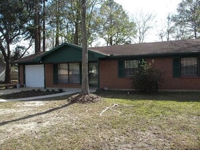 Building Photo - 422 Whispering Pine Dr