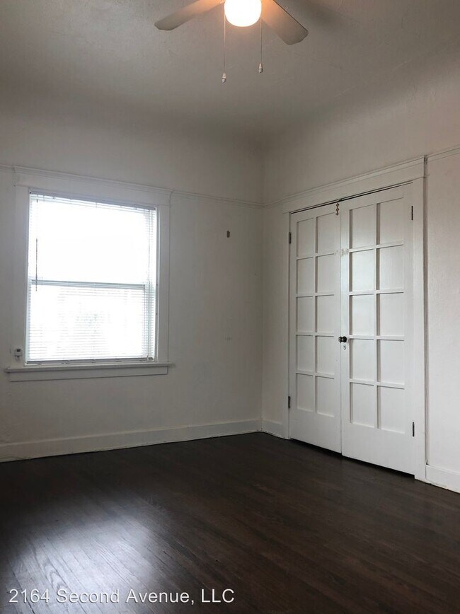 Foto del edificio - 2164 2nd Ave