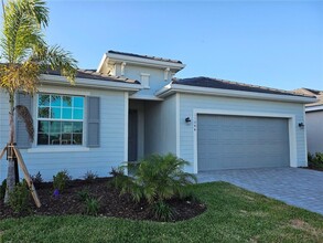Building Photo - 11044 Pinot Dr