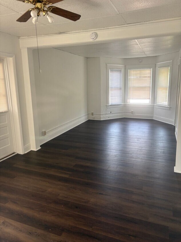 Foto del edificio - 2317 4th Ave