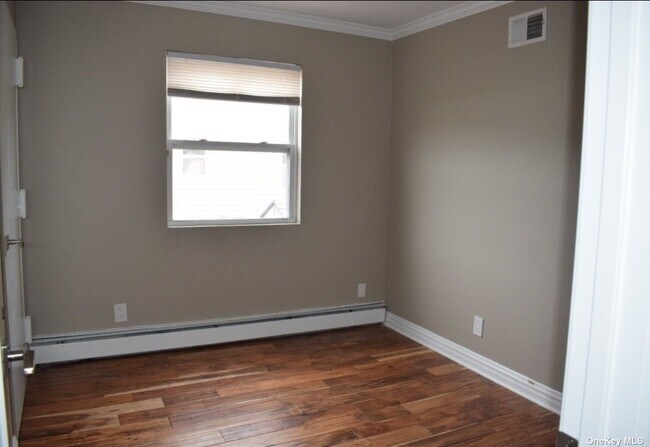 Foto del edificio - 102-22 1st St