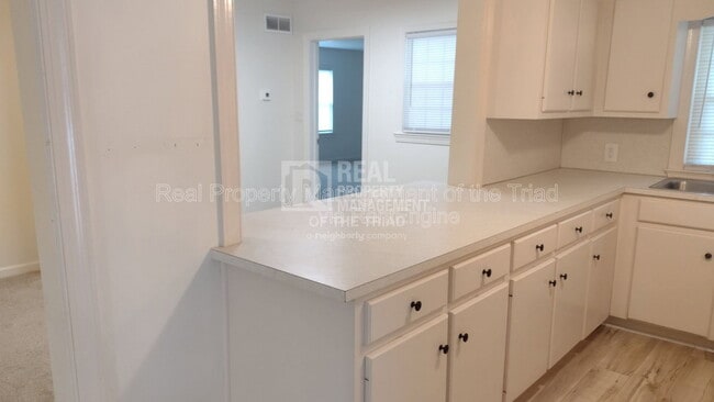 Building Photo - 4545 Jessup Grove Rd