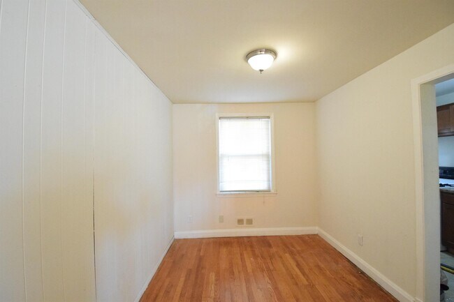 Building Photo - 4434 Cedar Garden Rd