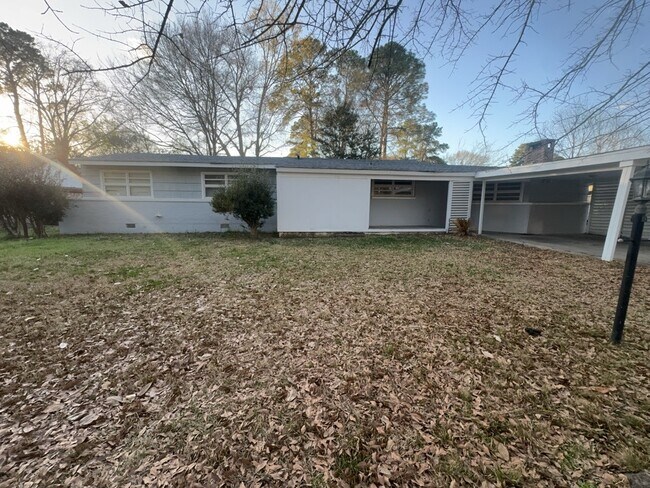 Foto del edificio - 5855 Canton Park Dr