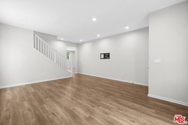 Foto del edificio - 15603 Lilli Wy
