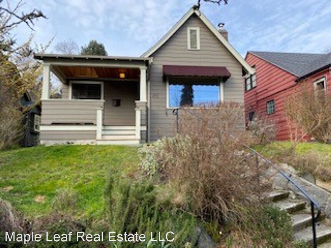 Primary Photo - 4 br, 1 bath House - 842 NE 83rd St