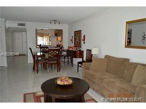 Foto del edificio - 151 Lakeview Dr