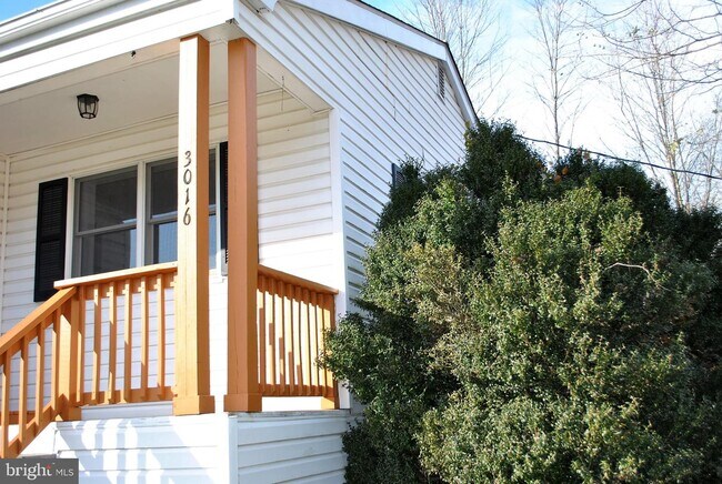 Building Photo - 3016 Delaplane Grade Rd