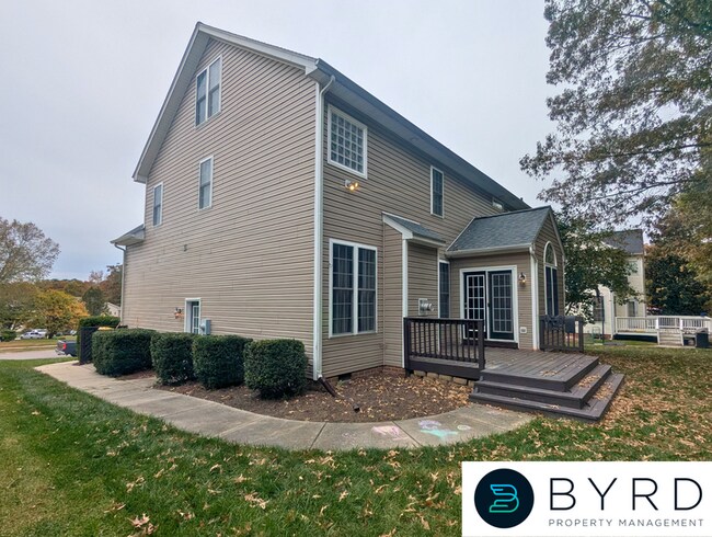 Foto del edificio - 7757 Hampton Green Dr