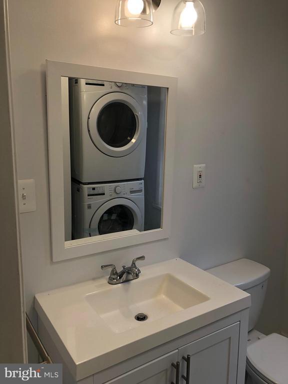 Foto del edificio - 1431 Wolf St