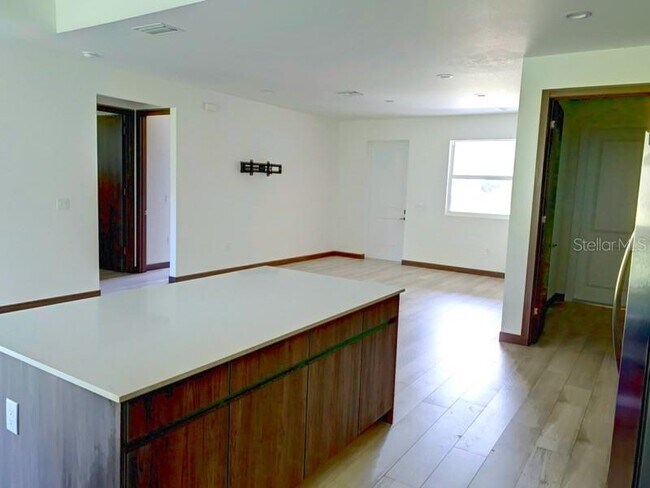 Foto del edificio - 4507 Knowles Ln