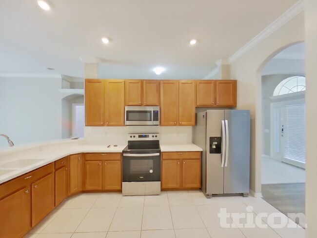 Building Photo - 14881 Edgemere Dr