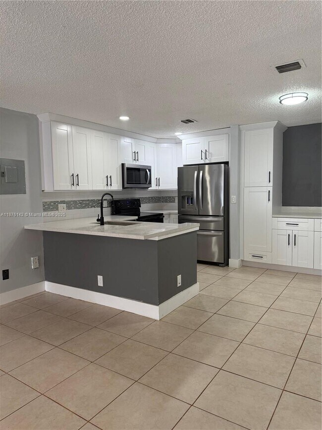 Foto del edificio - 3275 Coral Ridge Dr