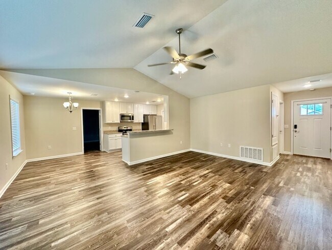 Foto del edificio - 6006 Colton Blaine Ct