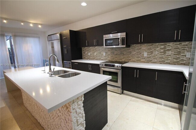 Foto del edificio - 10564 NW 70th Ln