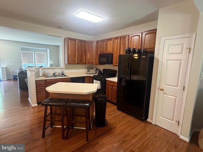 Building Photo - 101 Colts Neck Dr
