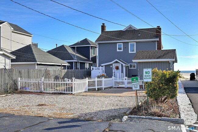 Foto del edificio - 25 Milford Point Rd