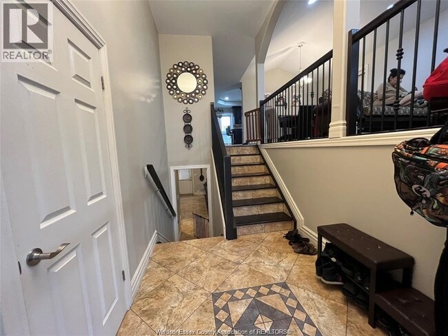 Building Photo - 4832 Periwinkle Crescent