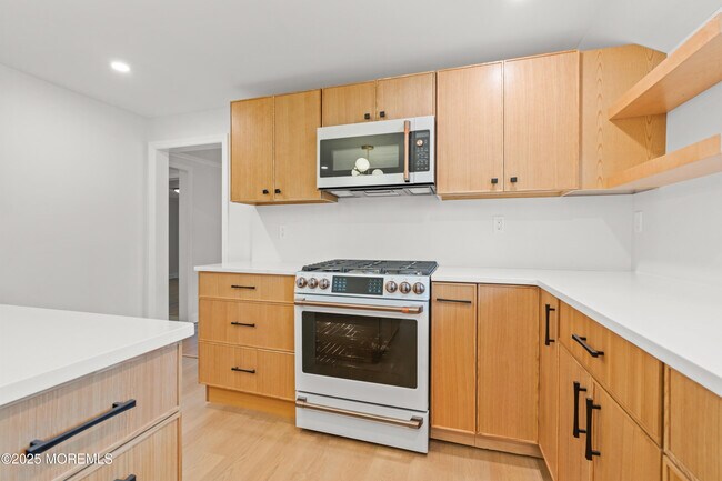 Foto del edificio - 139 Brighton Ave