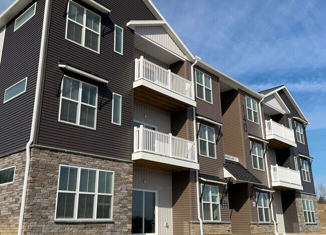 Foto del edificio - Briar Ridge Commons