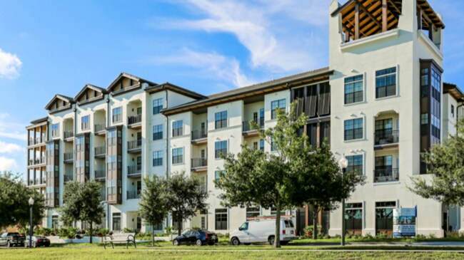Foto del edificio - 4460 Lower Park Rd