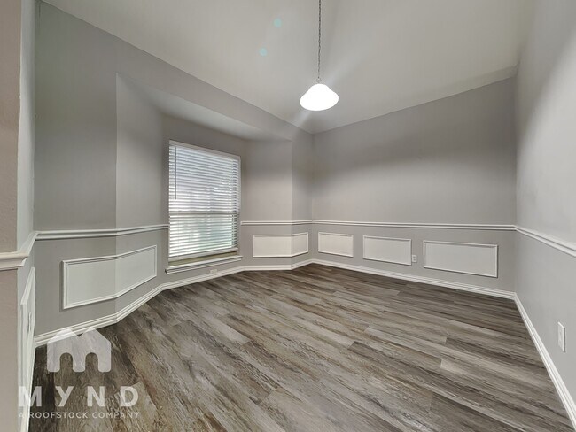 Building Photo - 1000 Galaxy Dr