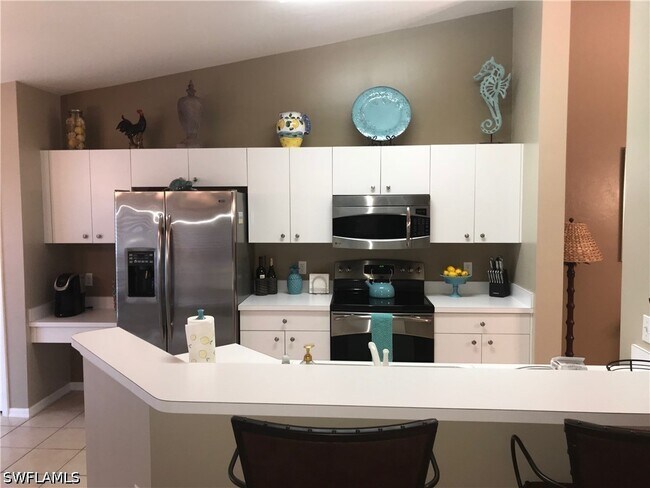 Foto del edificio - 2855 Cypress Trace Cir