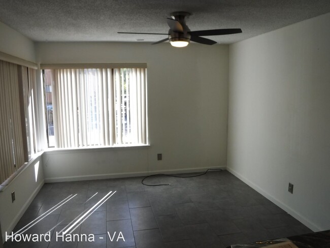Building Photo - 2 br, 2 bath House - 3022 Cape Henry Court