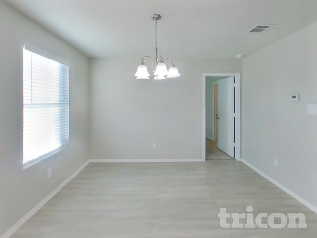 Building Photo - 13722 Dariens Path