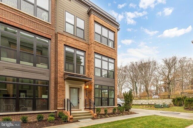 Photo - 5414 Goshawk Aly Townhome