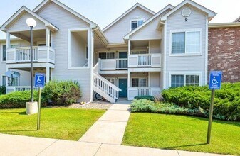 Building Photo - 1225 W Prospect Rd